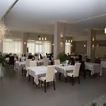Umberto 3*