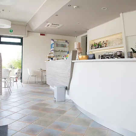 Umberto Hotel 3*
